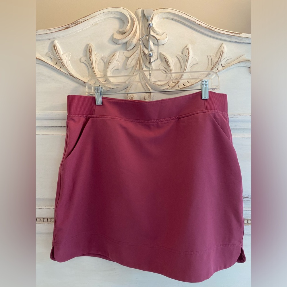 32 Degrees Workout Skirt in Dusty Rose colour.